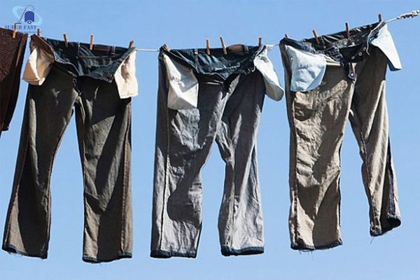 5 cách làm khô áo quần trời mưa ai cũng phải biết