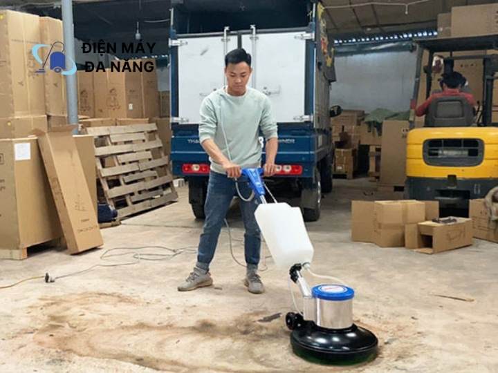 Yếu tố quyết định giá máy chà sàn tại Nha Trang