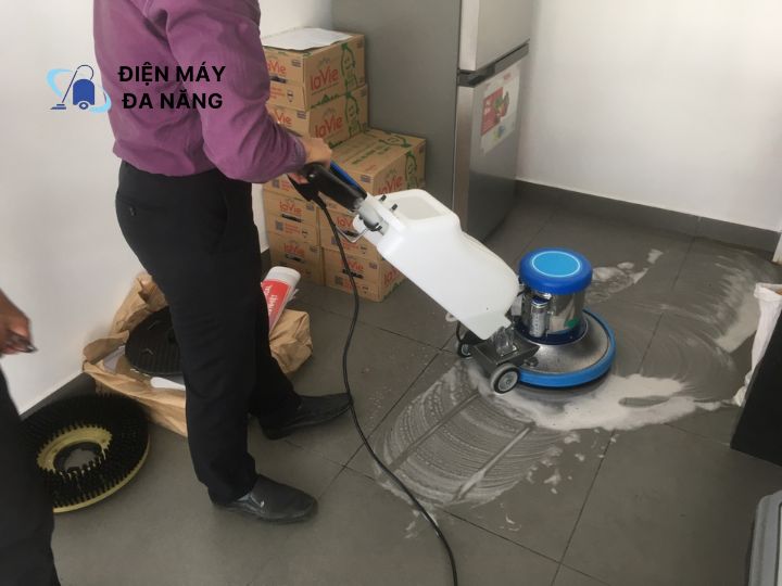 Máy chà sàn đơn