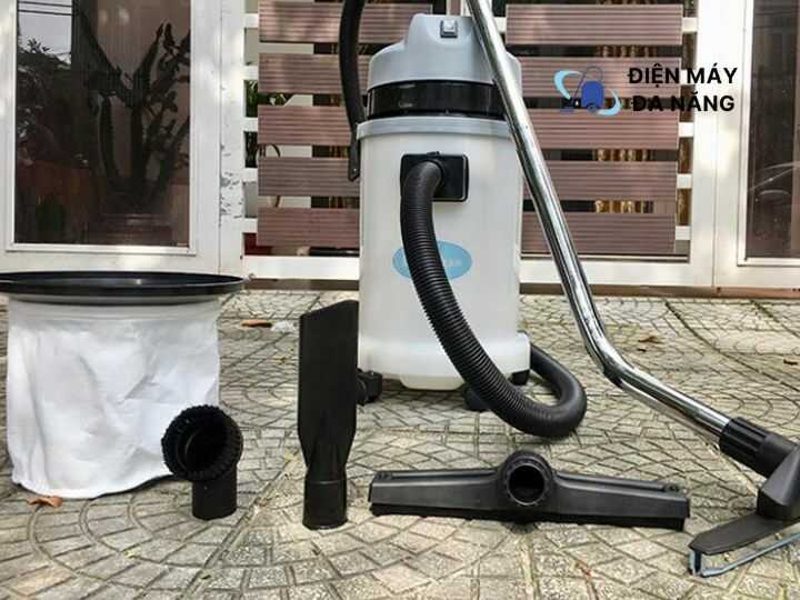 Một số lưu ý cơ bản khi thực hiện vệ sinh máy hút bụi công nghiệp