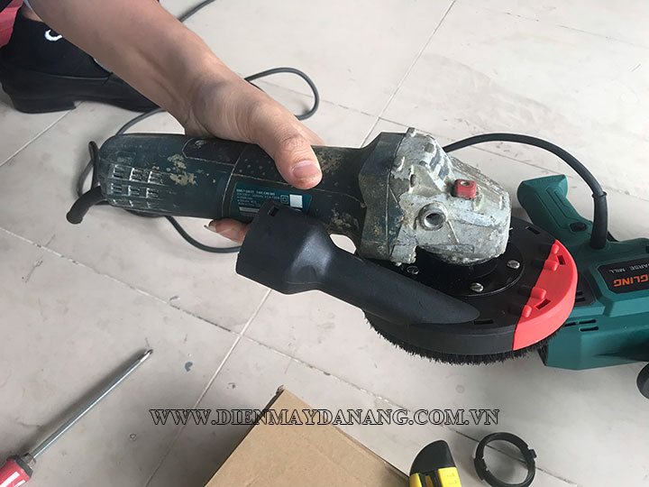 Chụp hút bụi dùng cho máy mài cầm tay