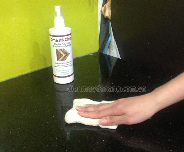 đánh bóng sàn đá tự nhiên 2
