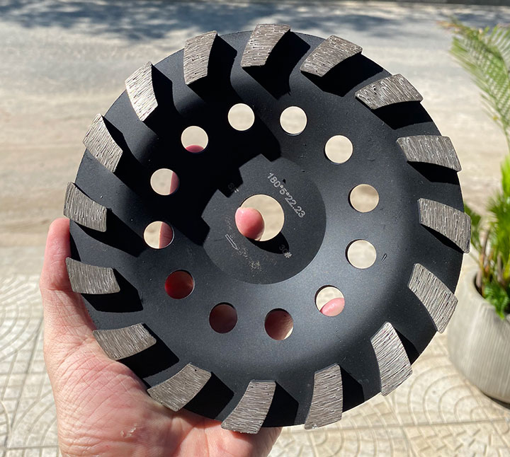 Đĩa mài sàn bê tông 180mm