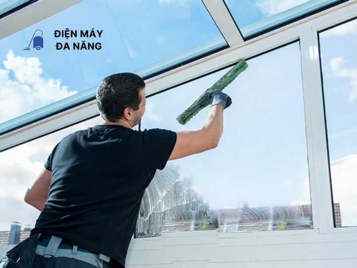 Hạng mục lau gương kính phổ biến tại Đà Nẵng