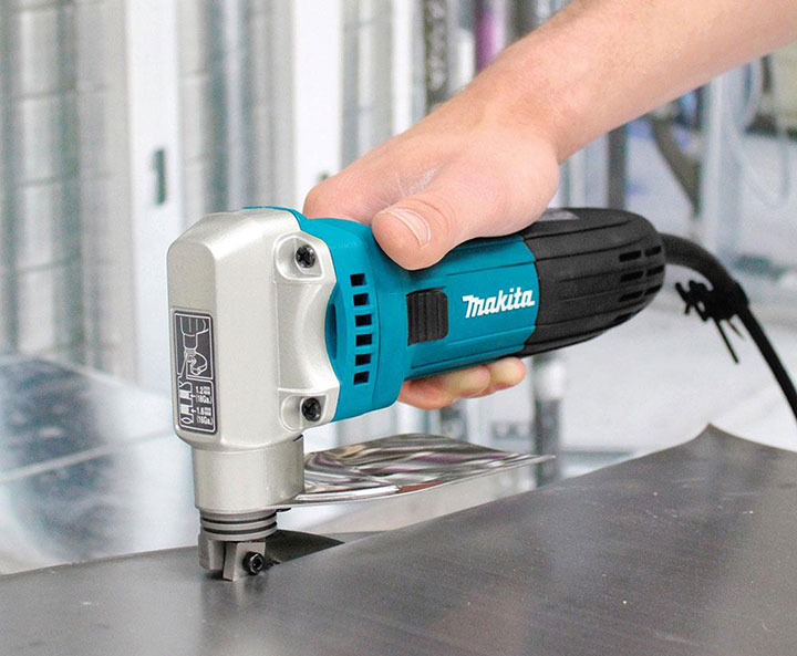 Máy cắt kim loại Makita JS1602