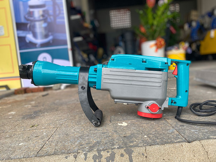 Máy khoan đục bê tông DH65