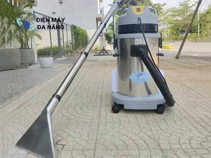 Máy phun hút giặt thảm Life Clean LC 301J