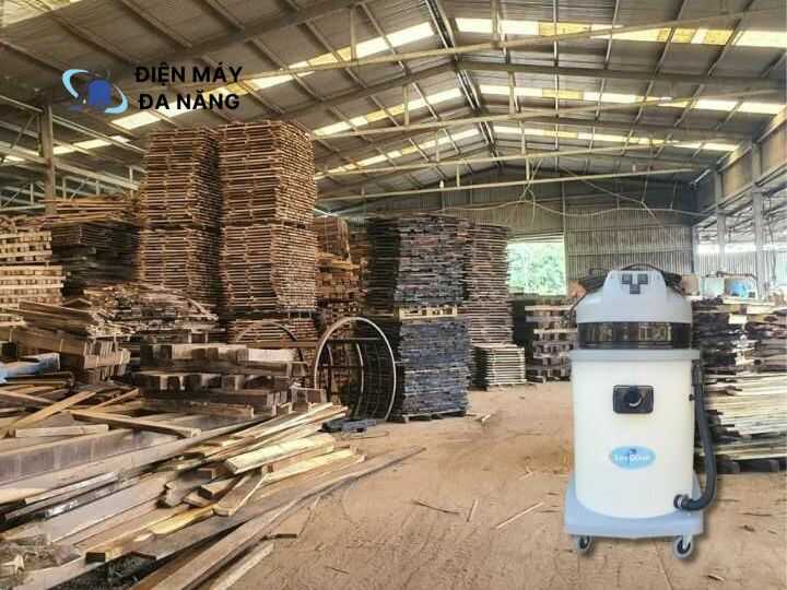 Máy hút bụi công nghiệp Life Clean LC603J 