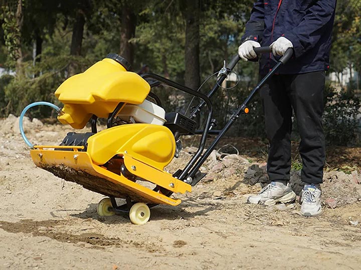 Ứng dụng của máy đầm trong xây dựng