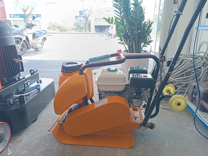 Máy đầm bàn tại Hà Tĩnh