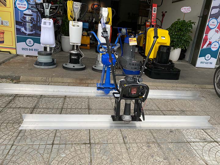 Máy đầm chính hãng giá tốt
