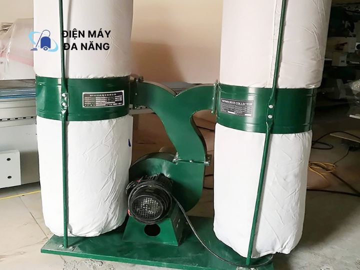 Sử dụng và vận hành máy hút bụi CNC