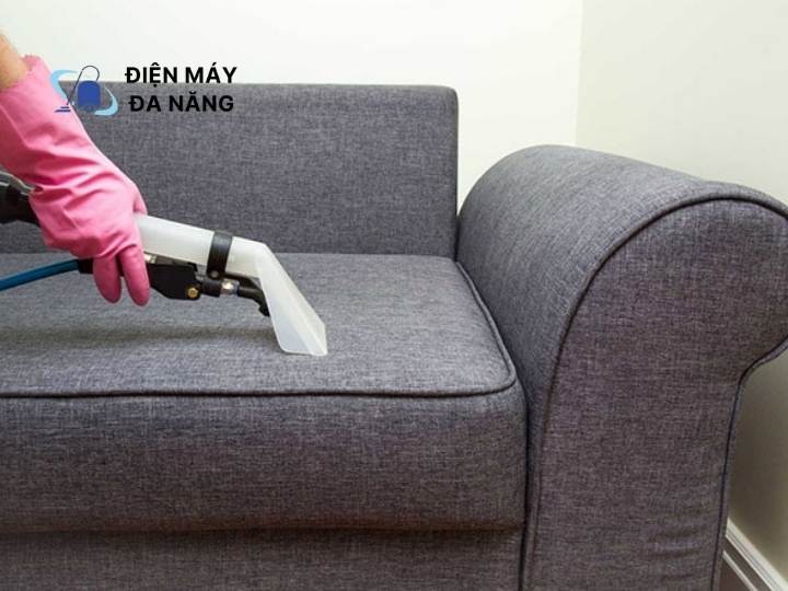 Hút bụi ghế cực sạch
