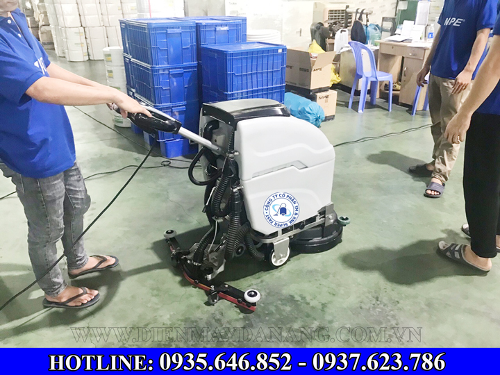 máy chà sàn tại vĩnh phúc