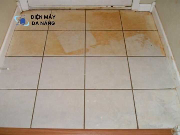 Mẹo giúp sàn nhà hạn chế bị đọng lại các vết rỉ sét