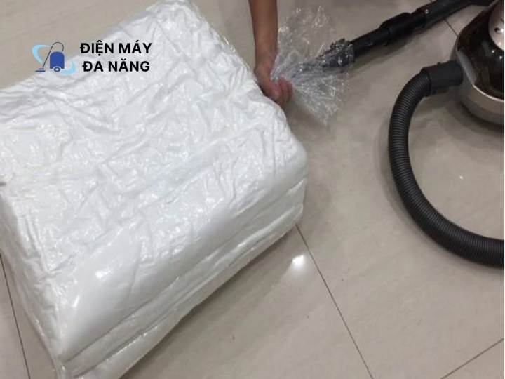 Chuẩn bị trước khi hút chân không bằng máy hút bụi