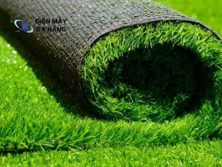 Những mẹo vệ sinh cỏ nhân tạo hay nhất cho bạn