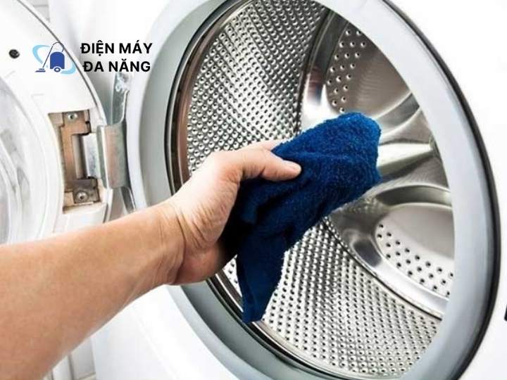 Vệ sinh lồng giặt