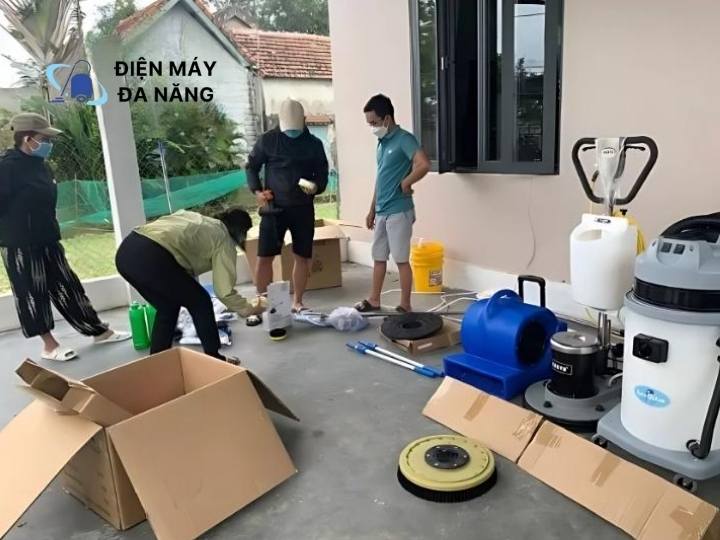 Điện Máy Đa Năng nơi cung cấp các dòng thiết bị vệ sinh công nghiệp uy tín 