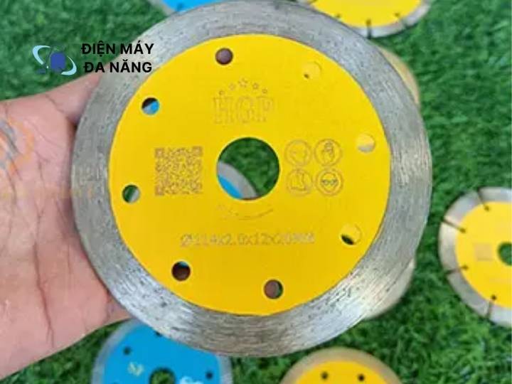 Cách sử dụng lưỡi cắt đúng chuẩn