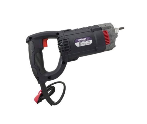 Máy đầm dùi bê tông cầm tay Makute CV001