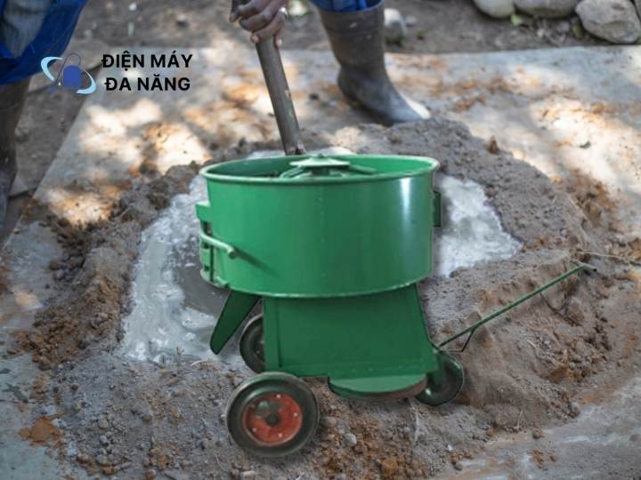 Những lưu ý quan trọng khi sử dụng máy trộn bê tông đúng cách