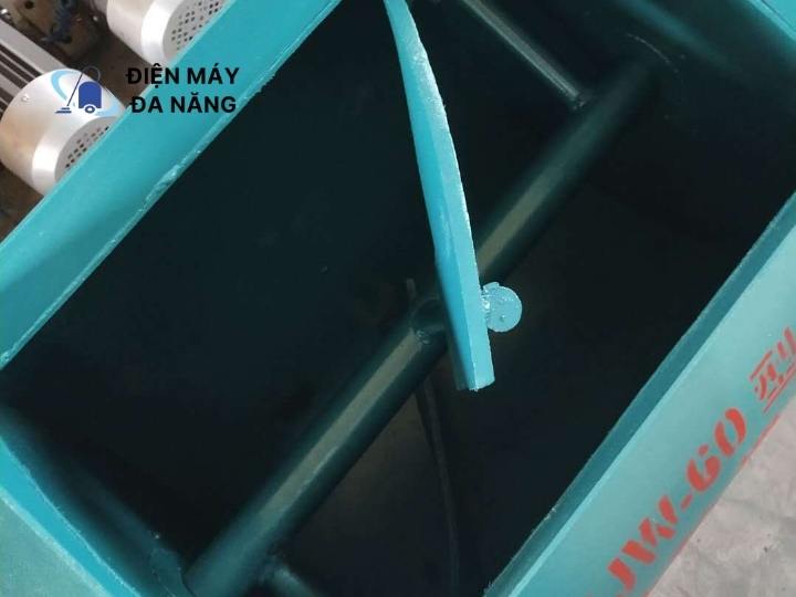 Máy trộn bê tông cưỡng bức trục ngang Điện Máy Đa Năng nơi cung cấp máy trộn bê tông cưỡng bức uy tín đứng đầu hiên nay