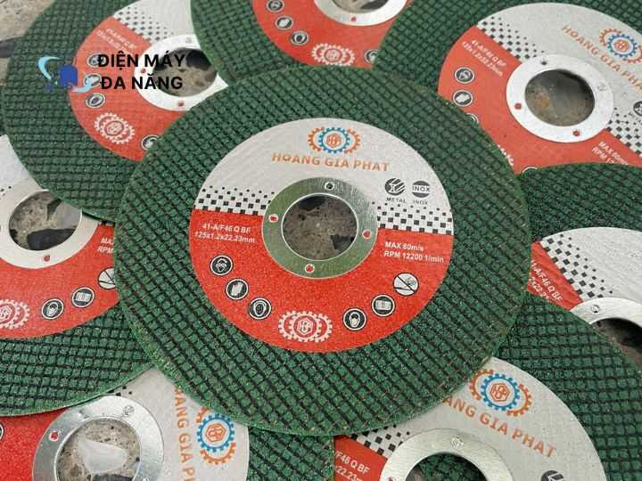 Ứng dụng của đá cắt sắt inox HGP 125mm