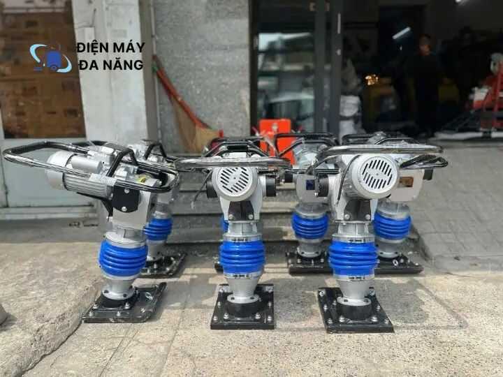 Mua máy đầm chất lượng tại Điện Máy Đa Năng