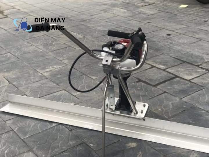 Máy đầm thước tại Lào Cai
