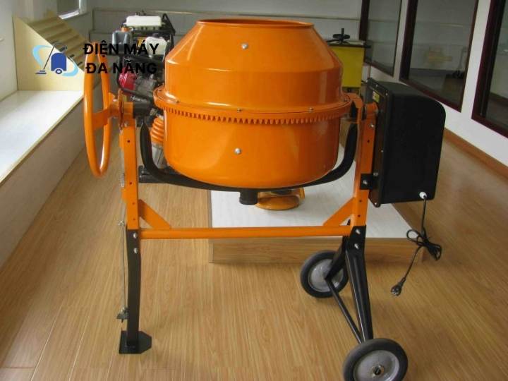 Máy trộn bê tông mini HGP