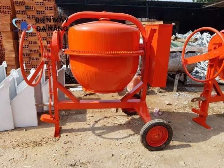Những lưu ý quan trọng khi sử dụng máy trôn bê tông