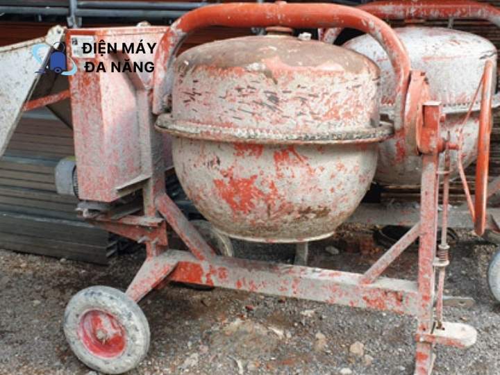 Máy trộn bê tông hình quả lê