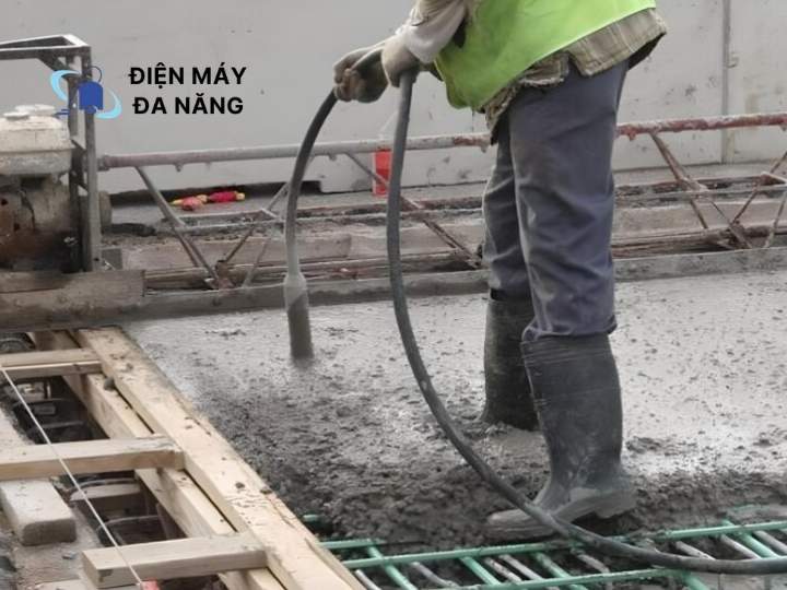Máy đầm dùi bê tông Sóc Trăng