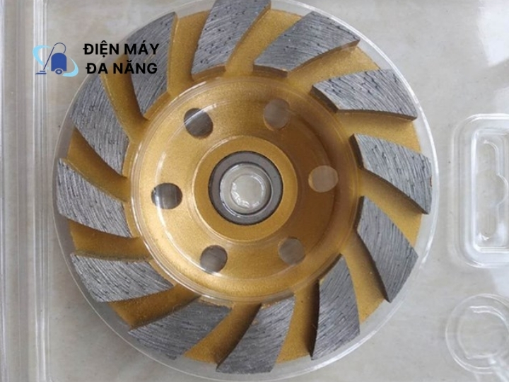 Đĩa mài sàn bê tông hợp kim