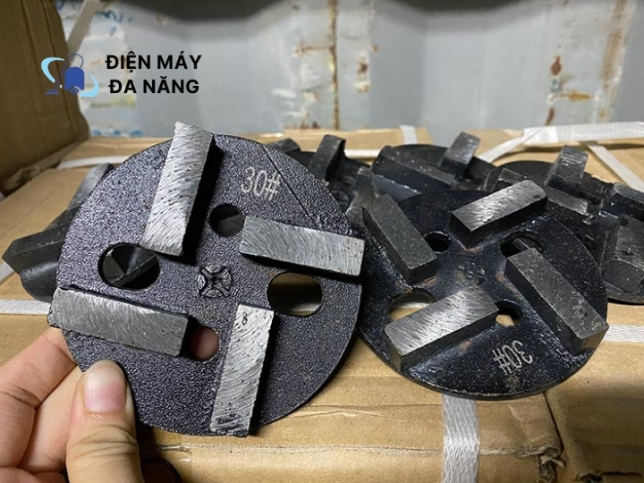 Địa chỉ cung cấp đĩa mài - đá mài bê tông Quảng Trị uy tín đáng mua