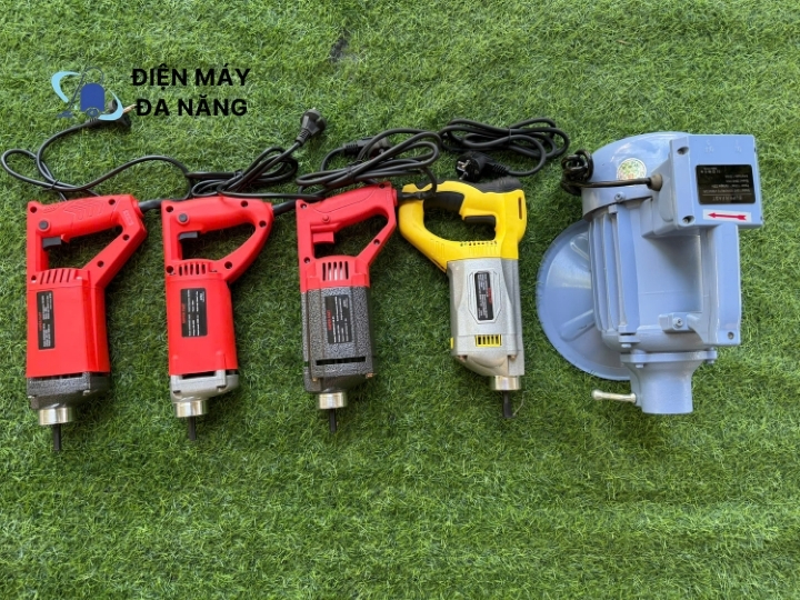 Ứng dụng nổi bật của máy đầm dùi bê tông