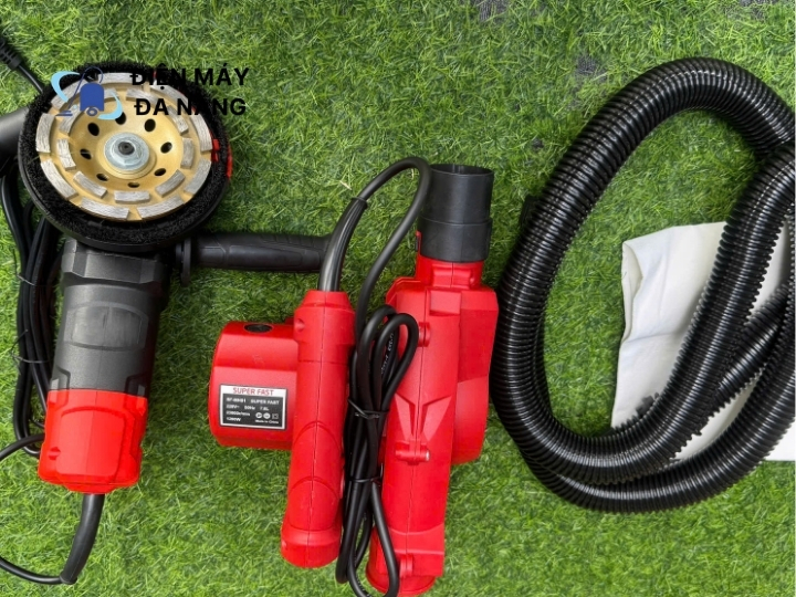kết hợp máy hút bụi mini đi kèm