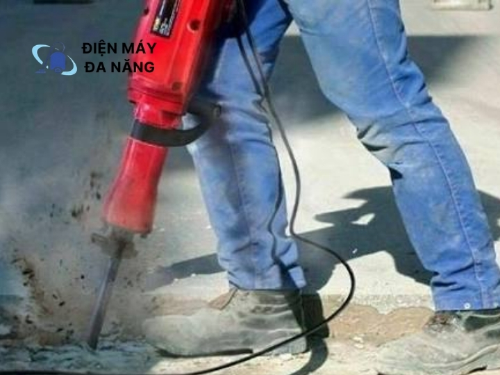 Máy đục bê tông loại lớn