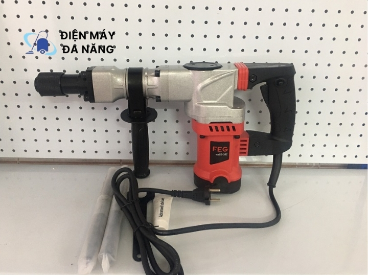Điện Máy Đa Năng địa chỉ cung cấp mũi đục bê tông uy tín