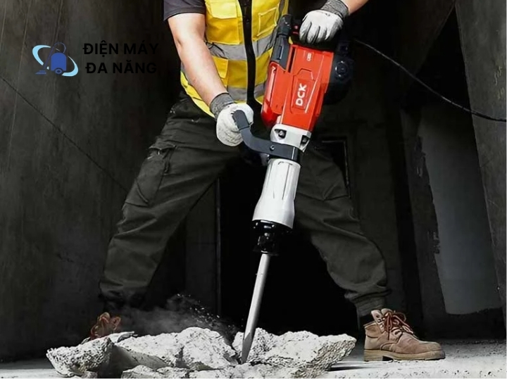 Điện Máy Đa Năng địa chỉ cung cấp máy đục bê tông uy tín