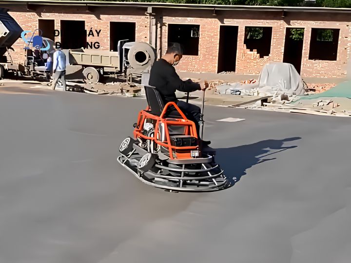 Những dòng máy xoa nền bê tông Phú Thọ đáng mua cho nhà thầu Máy xoa 2 mâm ngồi lái