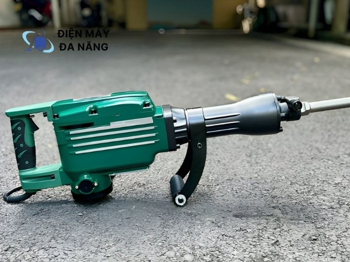 Máy đục bê tông loại lớn – lực đập mạnh