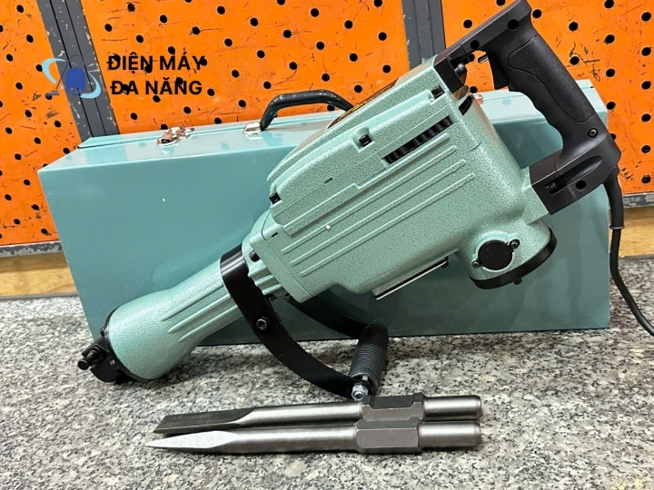Điện Máy Đa Năng địa chỉ cung cấp máy đục bê tông uy tín