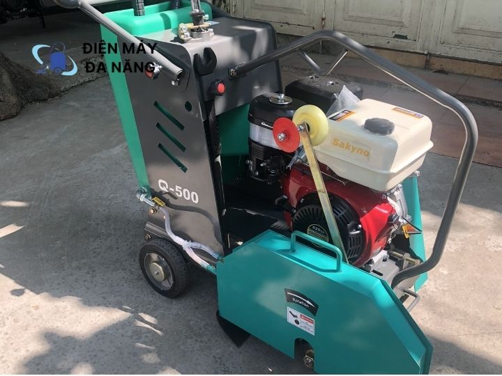 Tổng hợp top 3 sai lầm cần tránh khi sử dụng máy cắt bê tông Điện Máy Đa Năng địa chỉ cung cấp máy cắt bê tông uy tín