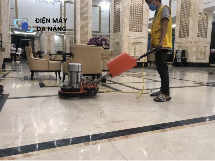 Hướng dẫn sử dụng máy chà sàn đơn hiệu quả