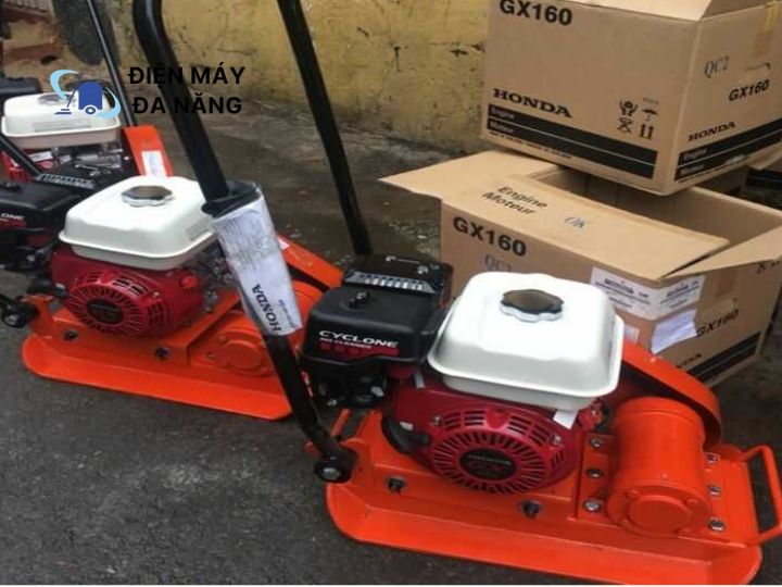 Khởi động và duy chuyển máy đúng cách
