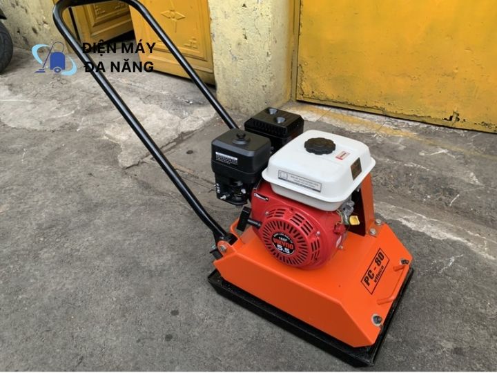 Cách bảo dưỡng máy đầm bàn bê tông sau khi sử dụng